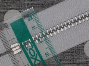 Measure width of teeth.