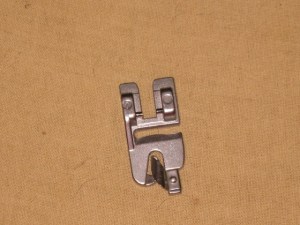 Rolled hem foot