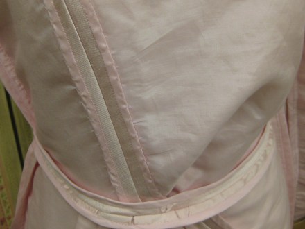 finished-front-bodice-seam