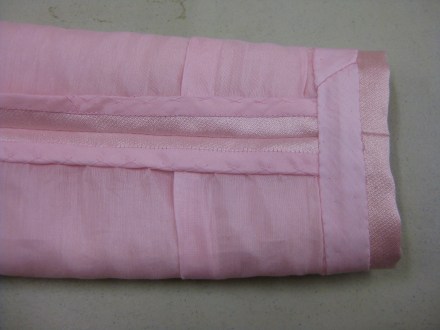 photo-14-sleeve-and-garment-hems-completed-with-the-method-used-on-neckline